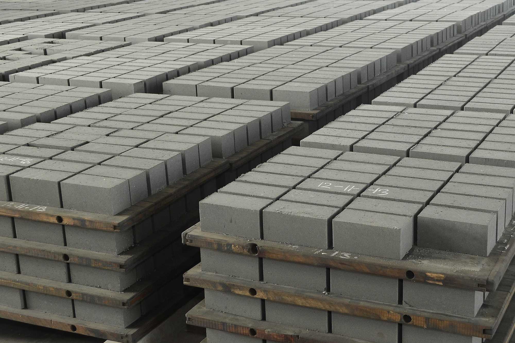 Fly Ash Cement Bricks in Kolkata - Harden Bricks Pvt. Ltd.